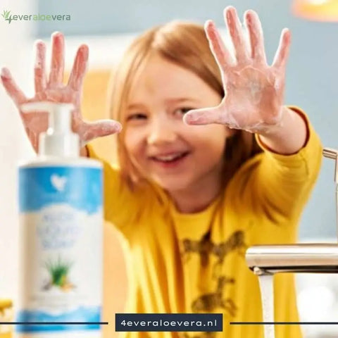Laat Je Huid Verfrist en Beschermd Voelen met Forever Aloe Liquid Soap - Ideaal voor het Hele Gezin!