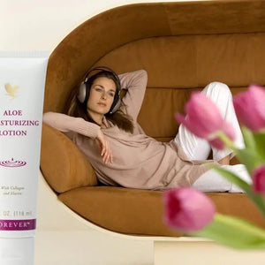 Geben Sie Ihrer Haut die Pflege, die sie verdient, mit Forever Aloe Moisturizing Lotion!