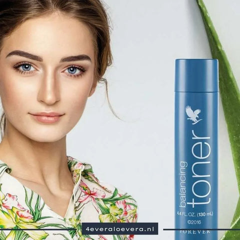 Een Stralende Teint met Forever Balancing Toner: Hydratatie en Verfijning